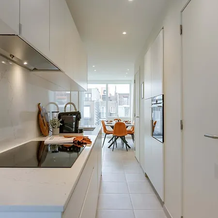 Casiola - Feeling On Location In * Knokke-Heist