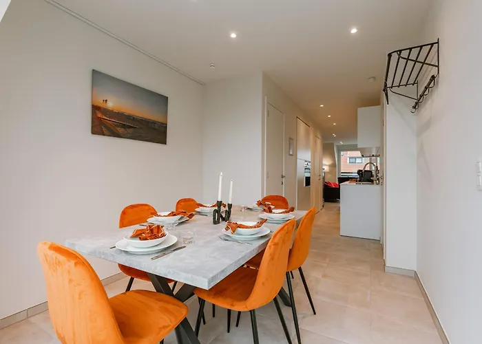 Casiola - Feeling On Location In Apartament