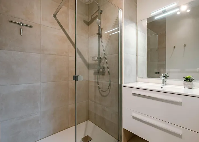 Casiola - Feeling On Location In